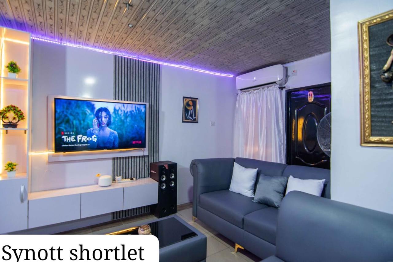 Synott Apartment Ikeja Exterior foto